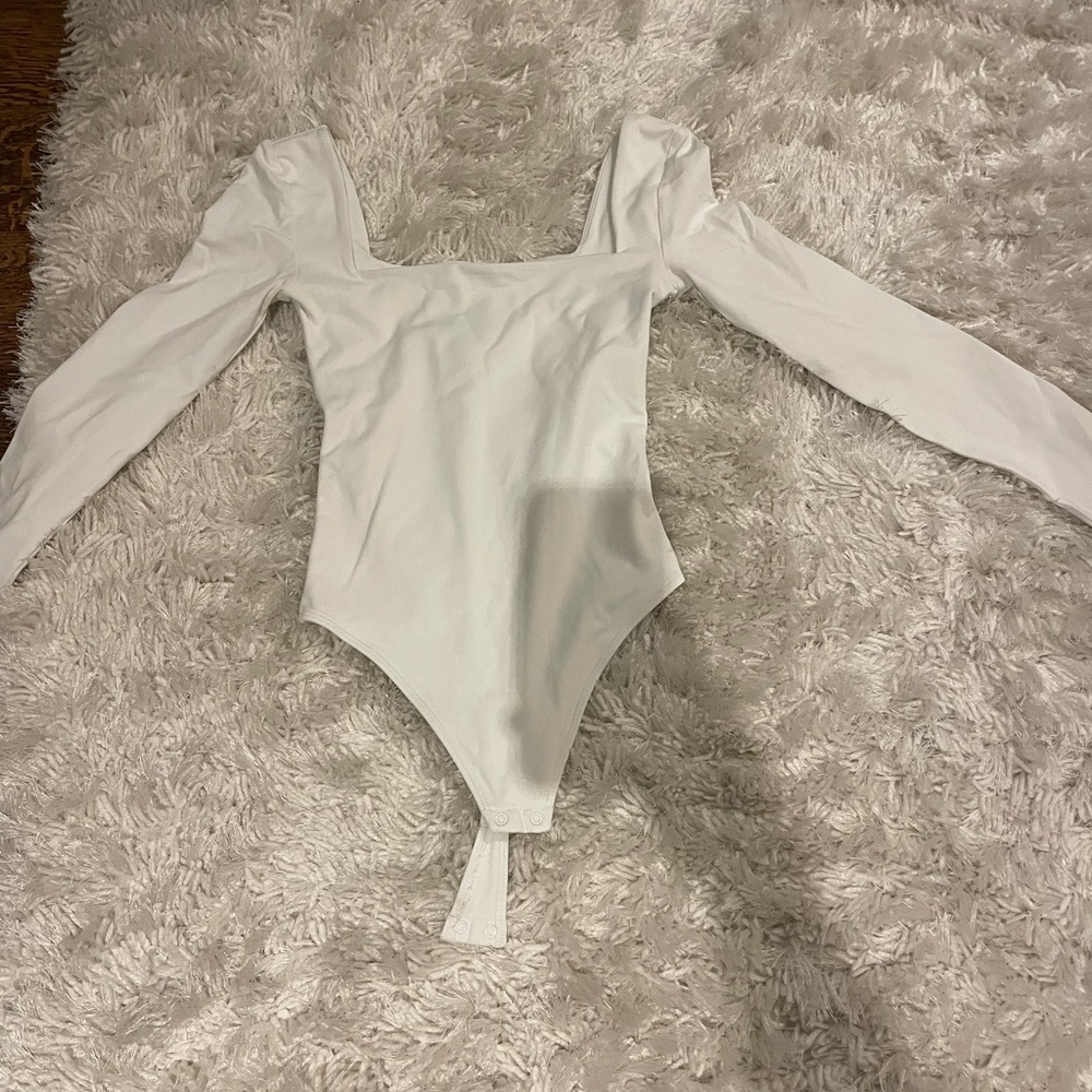 Aritzia bodysuit